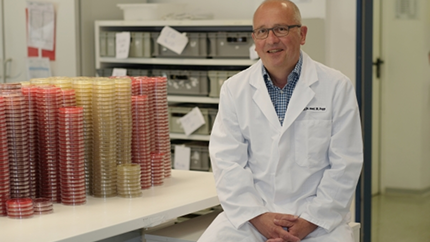 Prof. Dr. Walter Popp's profile